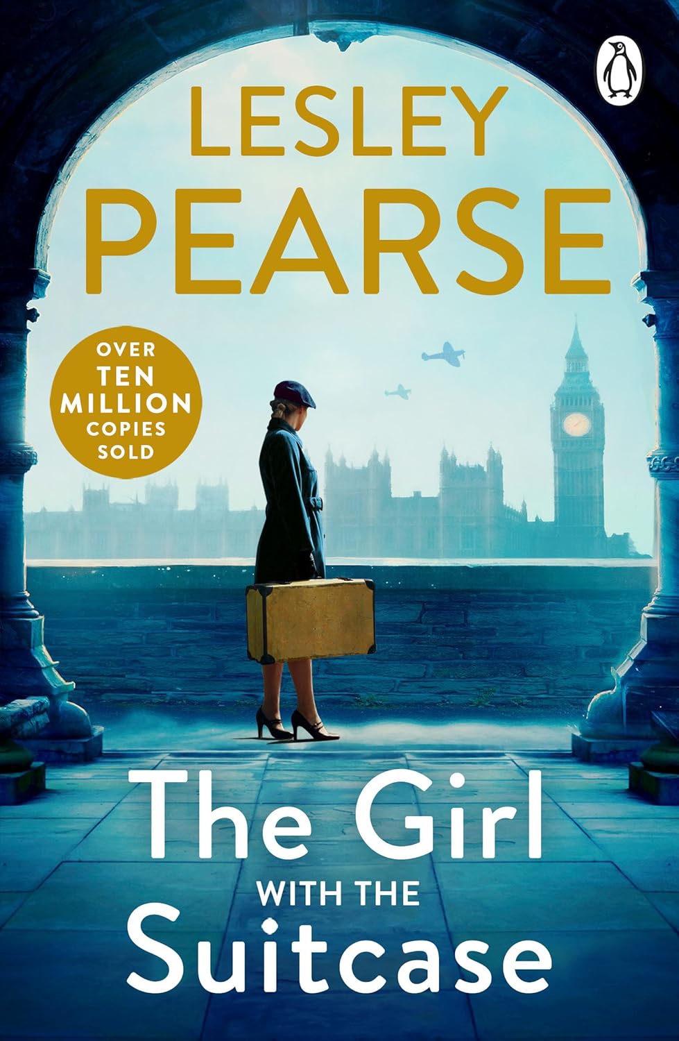 The Girl With The Suitcase - Lesley Pearse