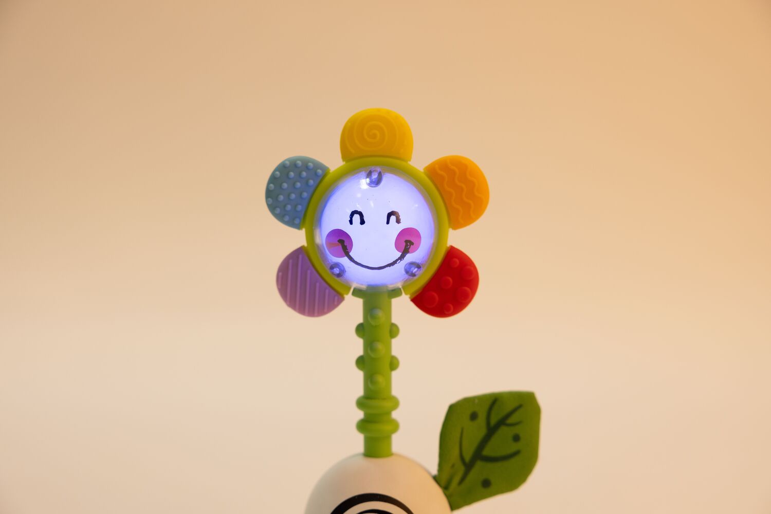 Shake & Sparkle Flower Rattle HAPE 0133