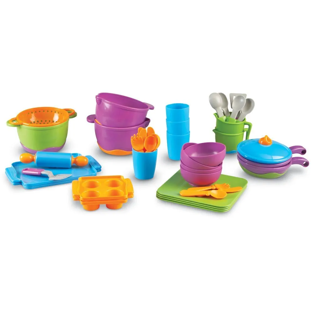 New Sprouts Classroom Kitchen Set LEARNING RESOURCES LER9262