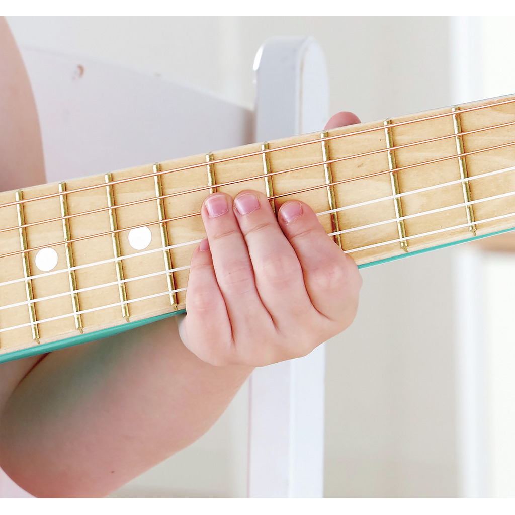 Flower Power Guitar HAPE 0600