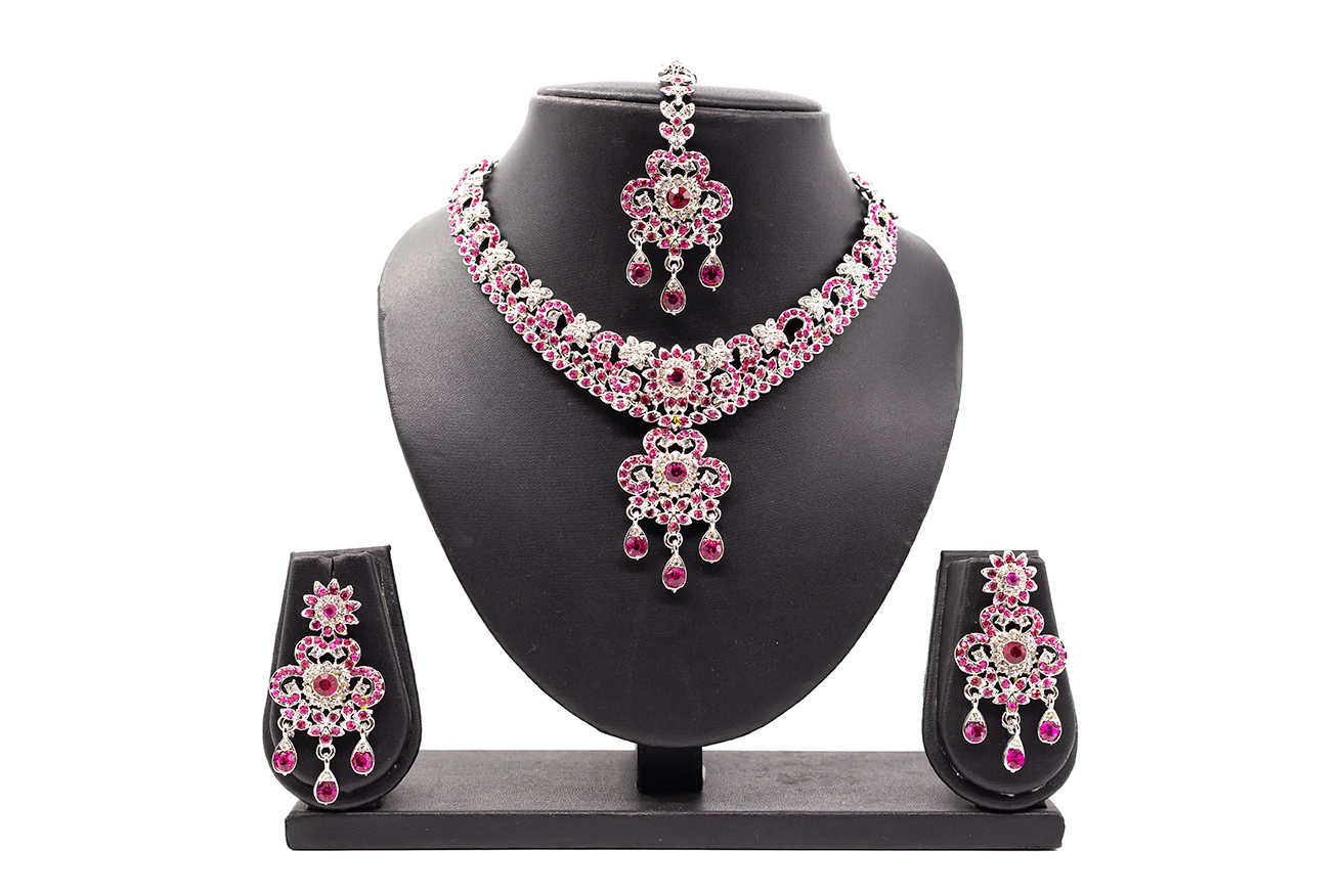 JEWELRY/ACCS-NECKLACE-FANCY/RODIUM-TJ 06/17-10