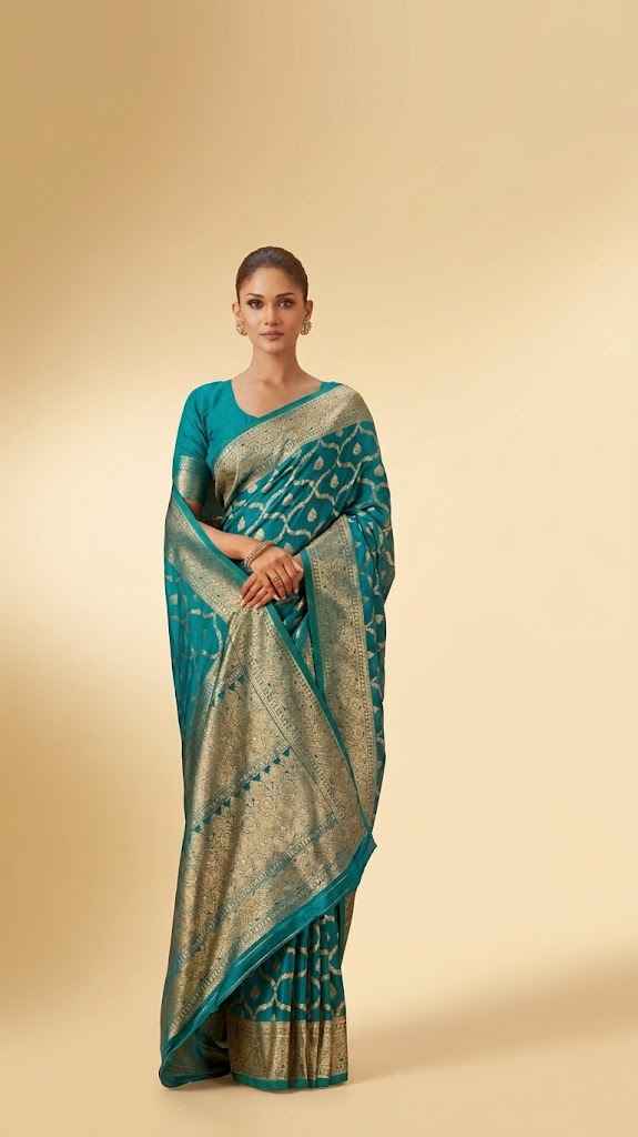 SAREES SUR