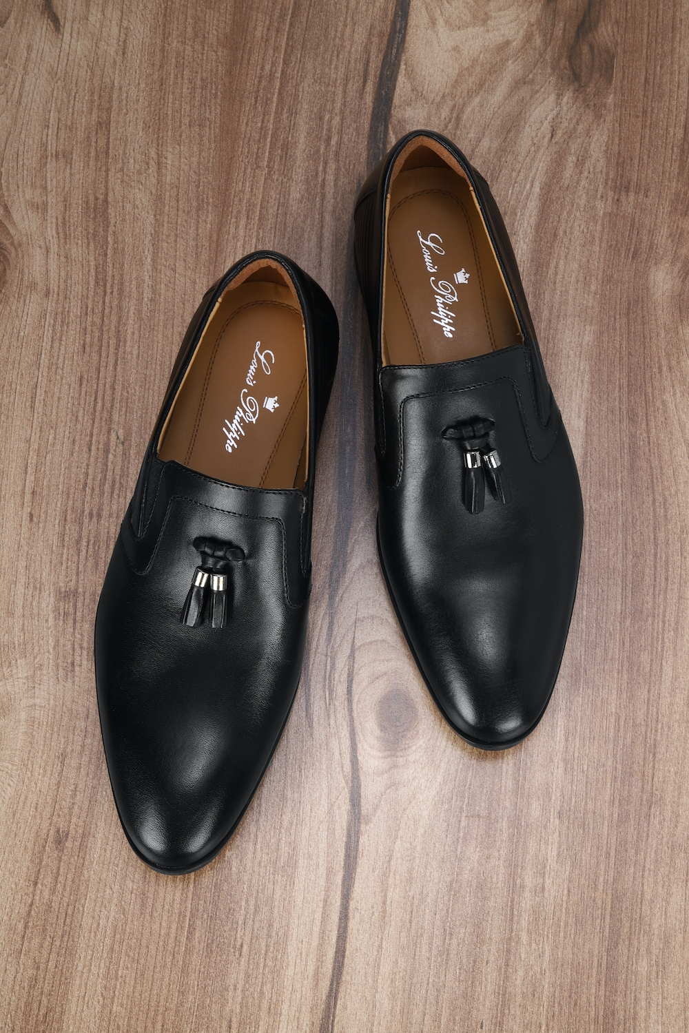 Mens leather shoes