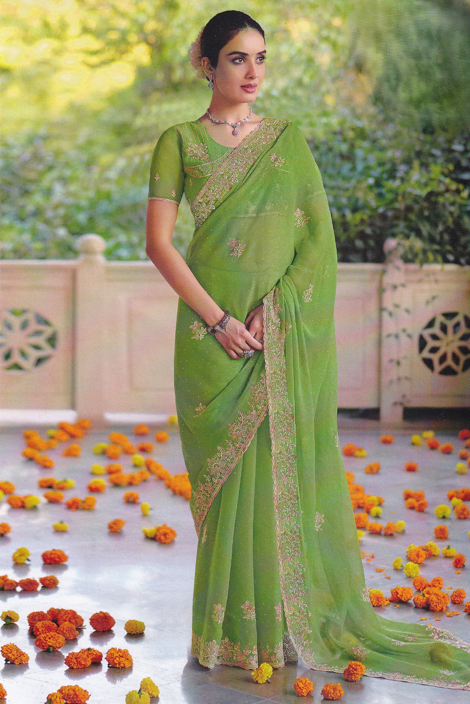 SAREES SUR