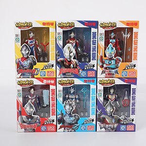 Dynamic Hero ULTRAMAN Figure - Phase 1