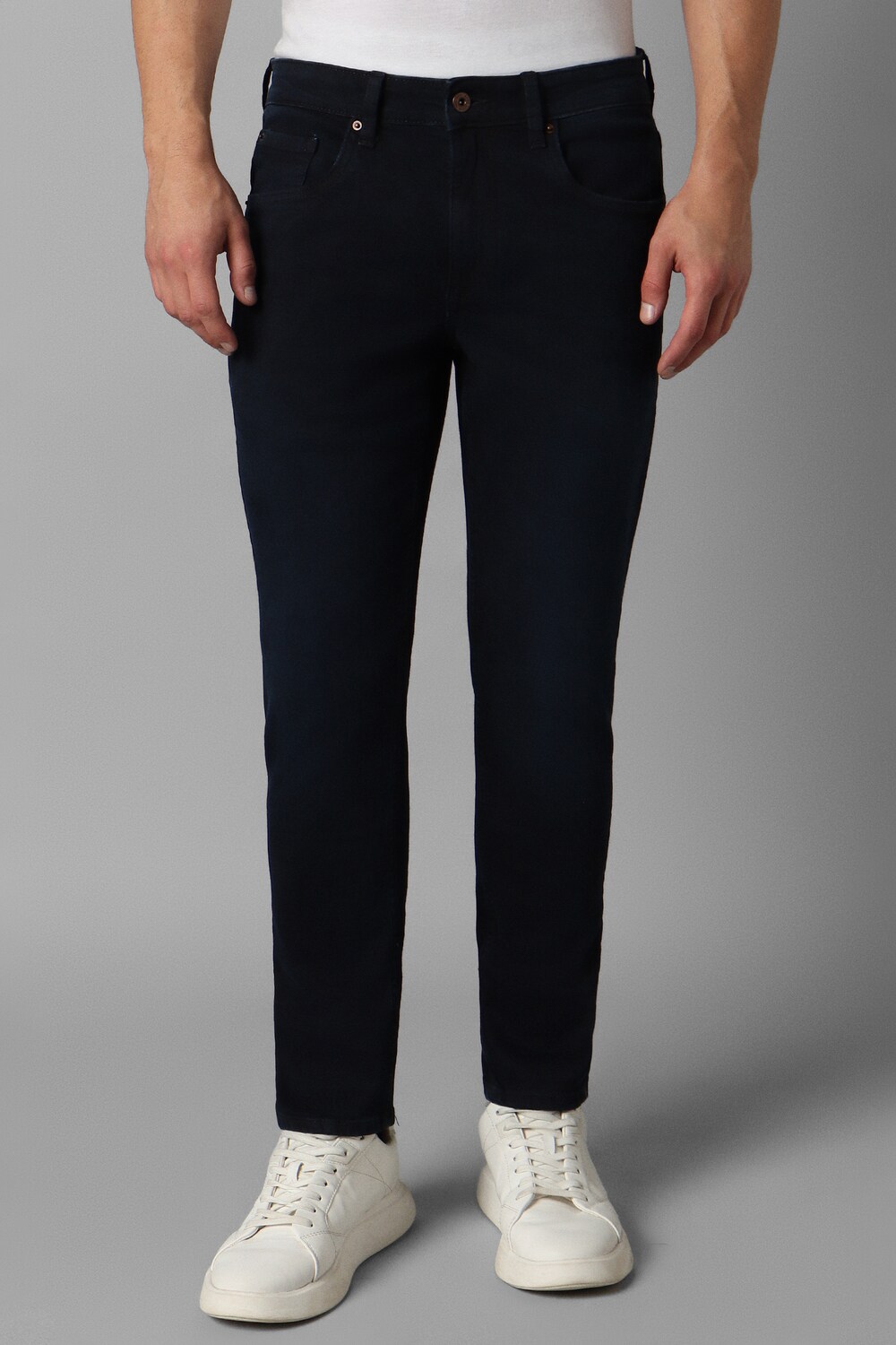 MEN DENIM SLIM JEANS