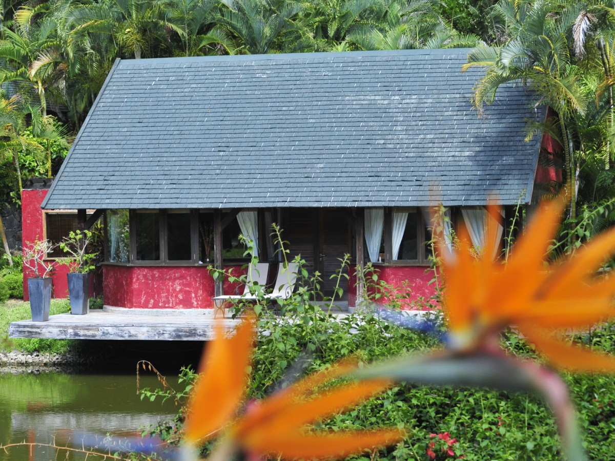 Mountain and Garden Pool Suites