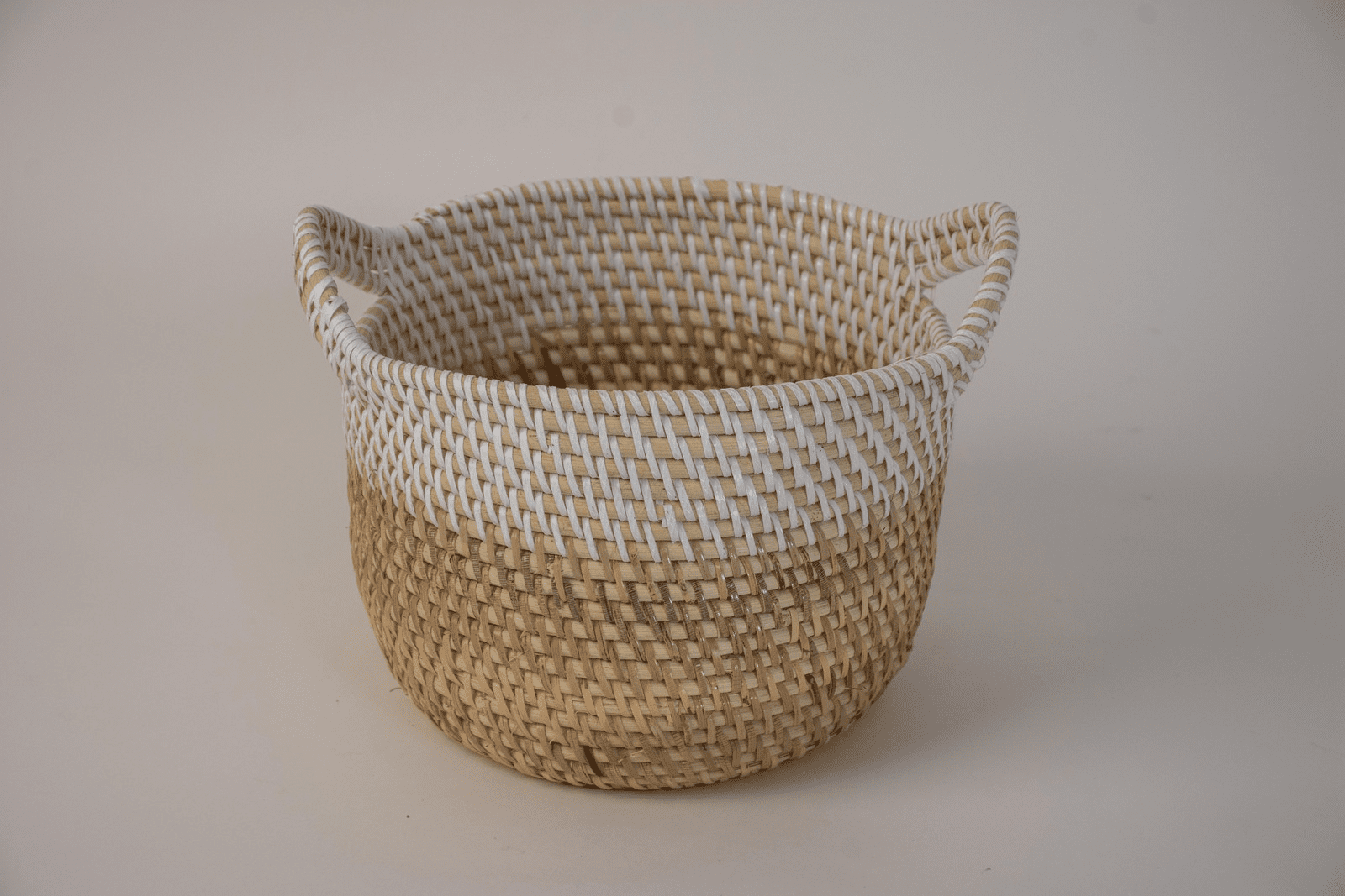 CROSBI - BASKET NATURAL XTRA SMALL WITH WHITE BORDER X SMALL D21XH14