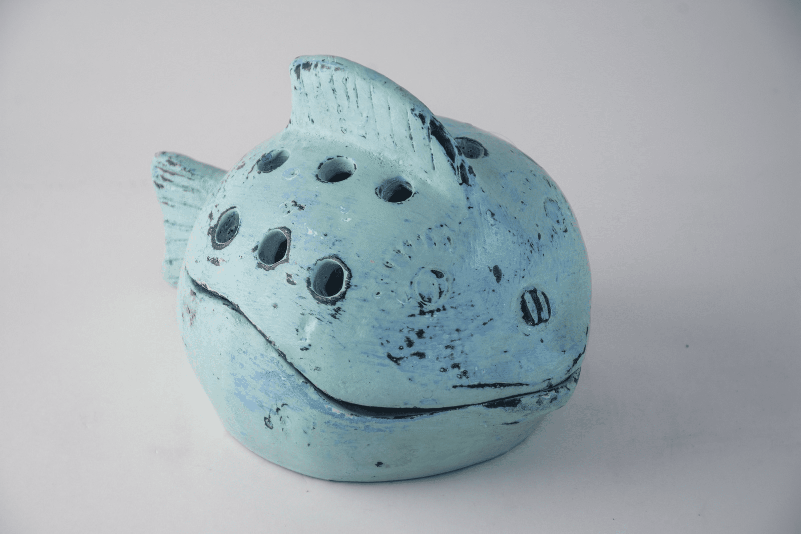 GUAJILLO - MOSQUITO COIL HOLDER FISH TERACCOTA TEAL 20XH15