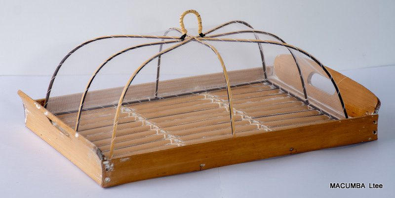 TRAY RECTANGULAR WITH NET COVER WHITE WASH BAMBOO SMALL 32