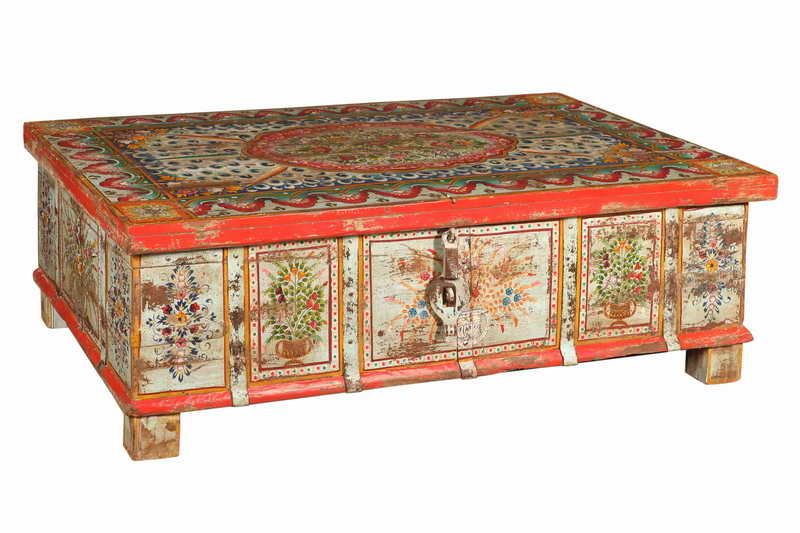 SIENNA - TRUNK HAND PAINTED 138 X 78 X H 47 CM