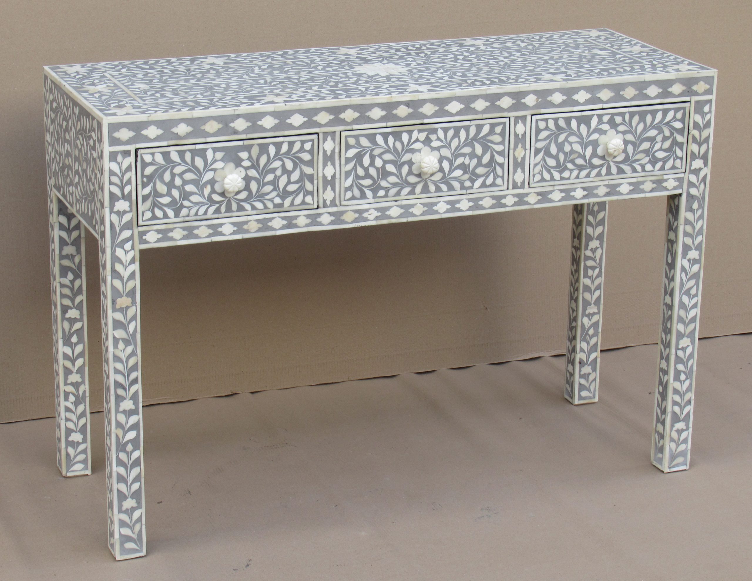 KAI - CONSOLE WOOD INLAY FITTED WITH 3 DRAWERS 110 X 41 X H 76 CM