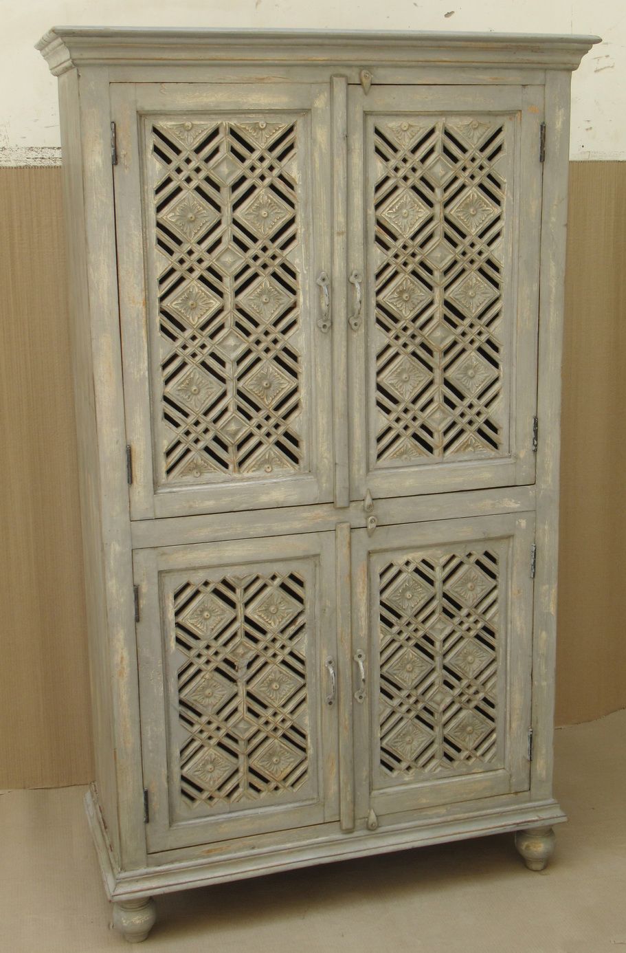 AUGUSTIN - CABINET GREY 4 DOORS 96L X 42W X 116H CM