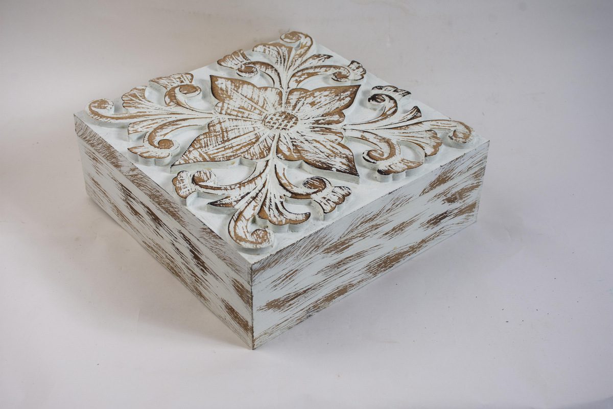 SIMONA - BOX WOOD BIG WHITE WAS 30L X 30W X 10 H