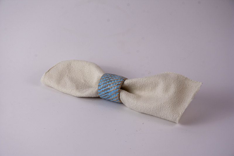 HAMAMELIS - NAPKIN HOLDER RATTAN TURQUOISE ROUND 4.5 CM