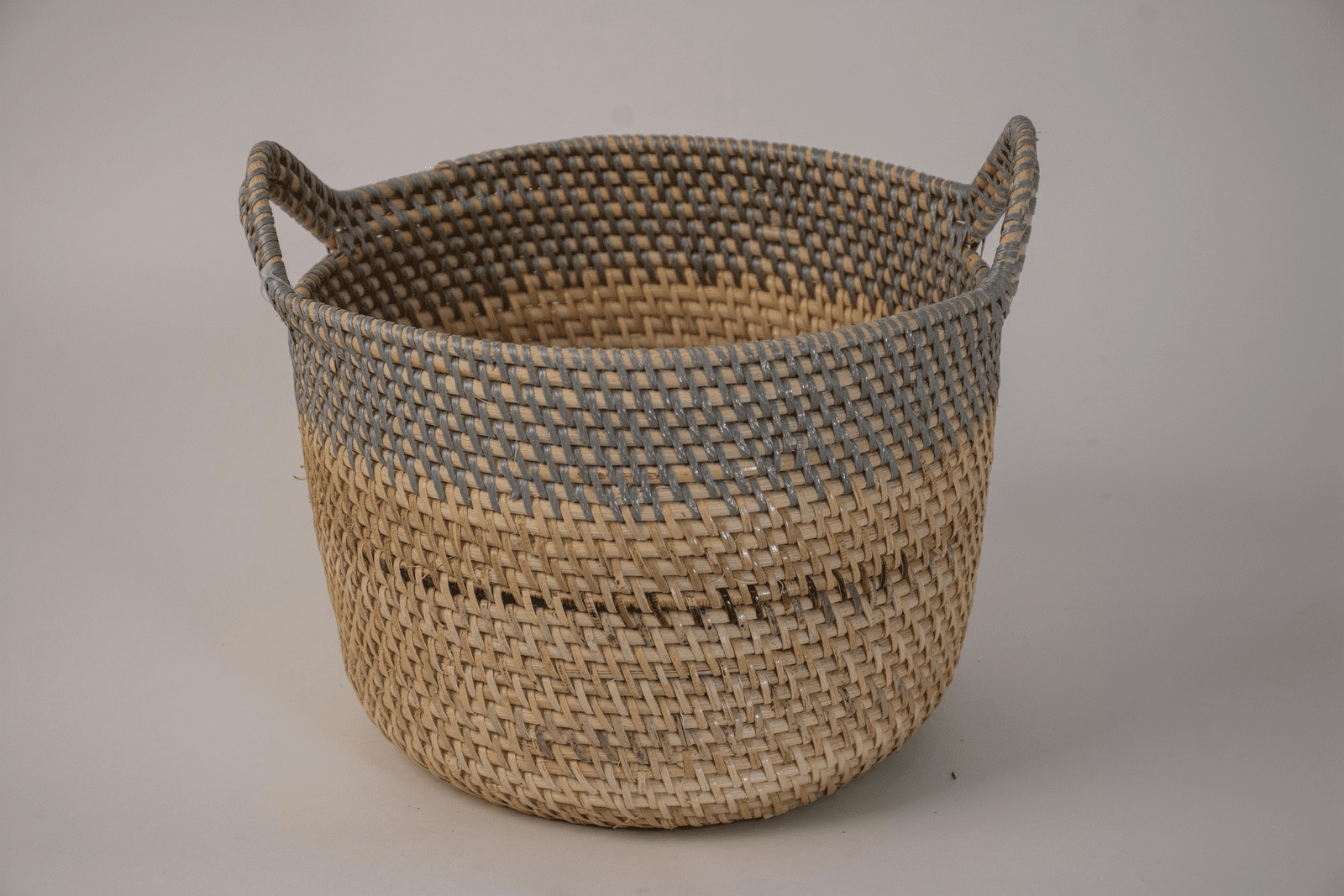 MARLO - BASKET NATURAL SMALL WITH GREY BORDER D26 X H20