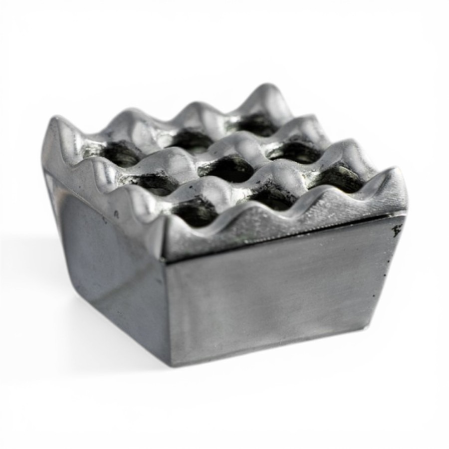 JACKSON - ASHTRAY ALUMINIUM SQUARE SILVER 9 HOLES 7 X 7 X 5H