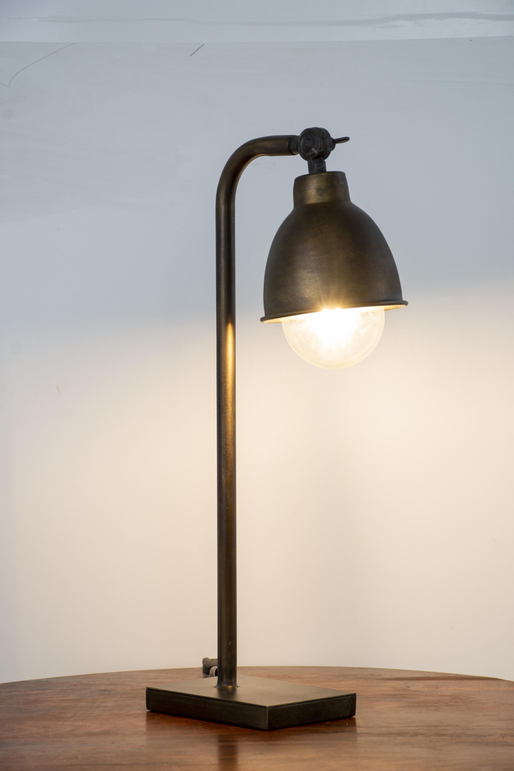 BEHAZA  - TABLE LAMP ANTIC BROWN 30 X 22 X H 60 CM