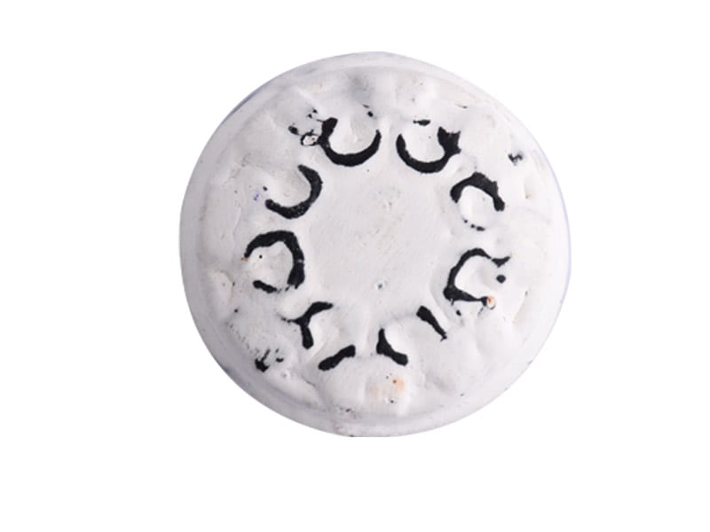 TCHAI - DOOR KNOB METAL WHITE SHELLNUT