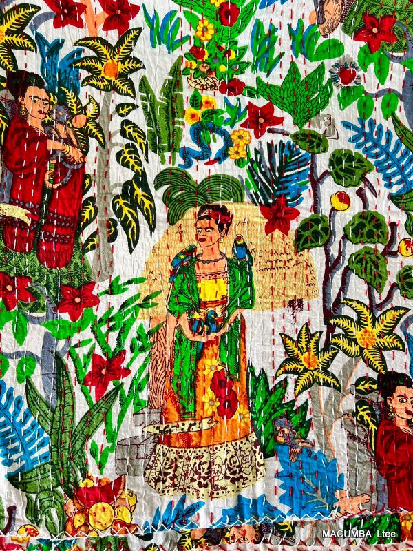 JAALIS - BEDCOVER WHITE PRINTED FRIDA 145X215