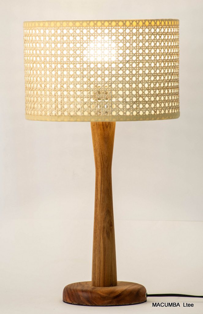 TABLE LAMP H 35 WITH LAMPSHADE RATTAN 28 X 18
