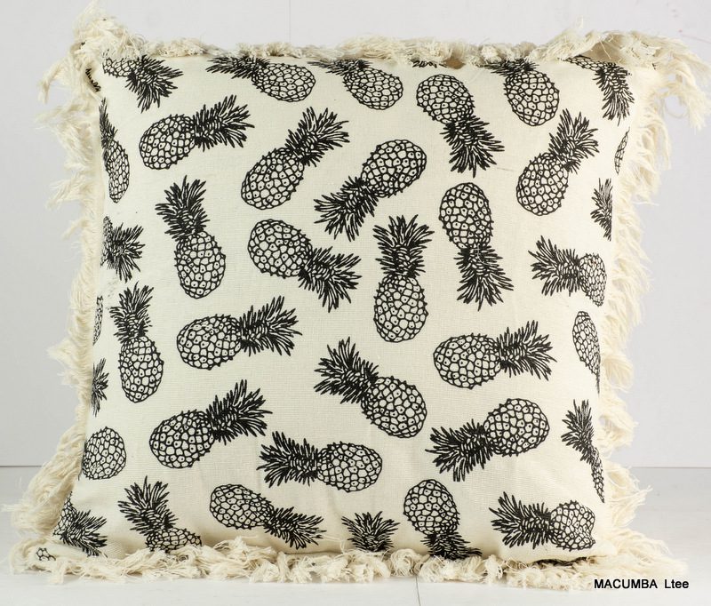SENSU - CUSHION COVER BLACK SMALL PINEAPPLE WITH FRINGE 45 X 45 CM