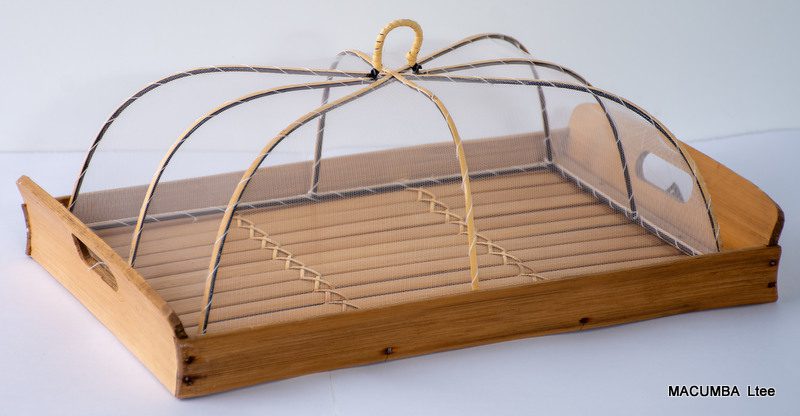 TRAY RECTANGULAR WITH NET COVER NATURAL BAMBOO SMALL 32