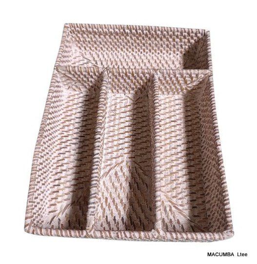 BORA - CUTLERY HOLDER RATTAN RECTANGULAR WHITE WASH 4 COMPARTIMENTS 35X25X8
