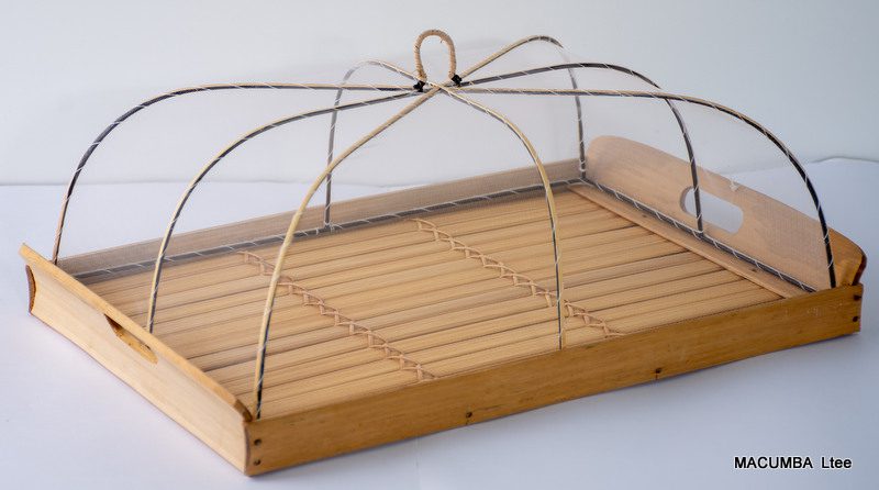 TRAY RECTANGULAR WITH NET COVER NATURAL BAMBOO LARGE 43?27
