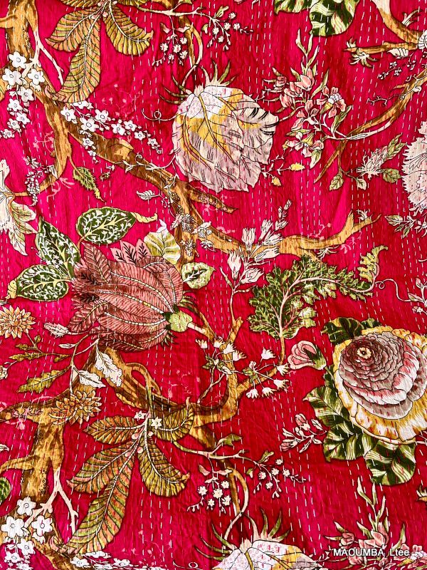 KANTHA - BEDCOVER FUSHIA PRINTED FLOWER 145X215