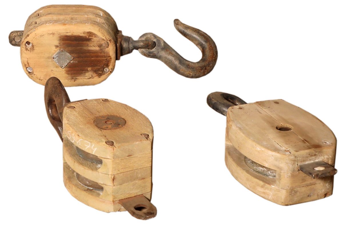 ALVORADA - PULLEY WOOD IRON 38 CM