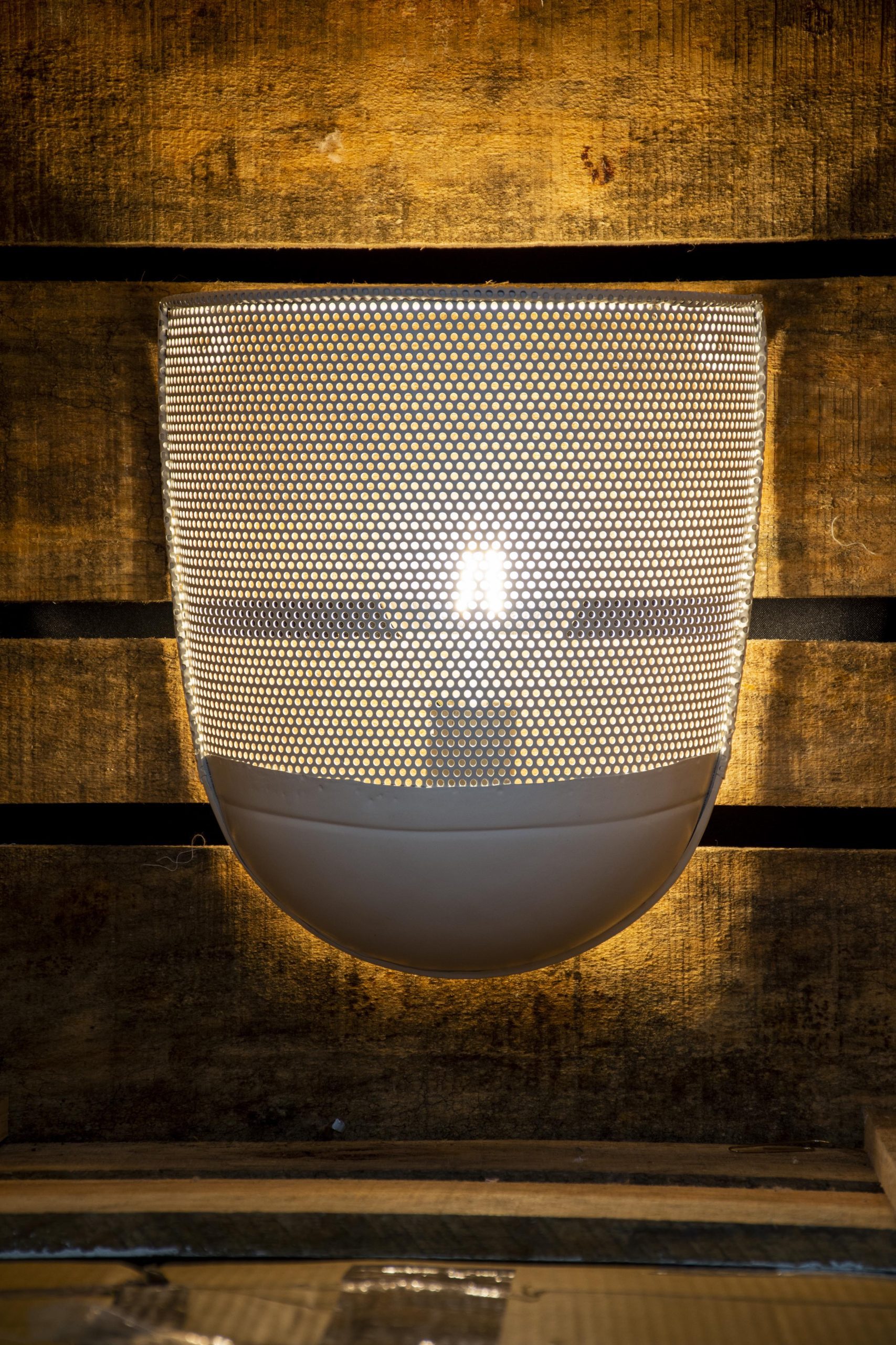 ANDRIA - WALL LAMP METAL MESH WHITE 29 X 27 X 11 CM