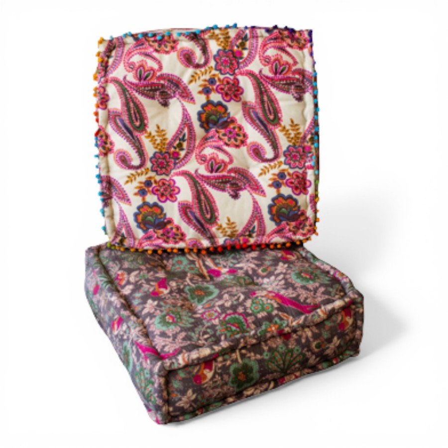 ALPHA - POUFFE SQUARE PRINTED GUDARI 60 X 60 X H 20 CM