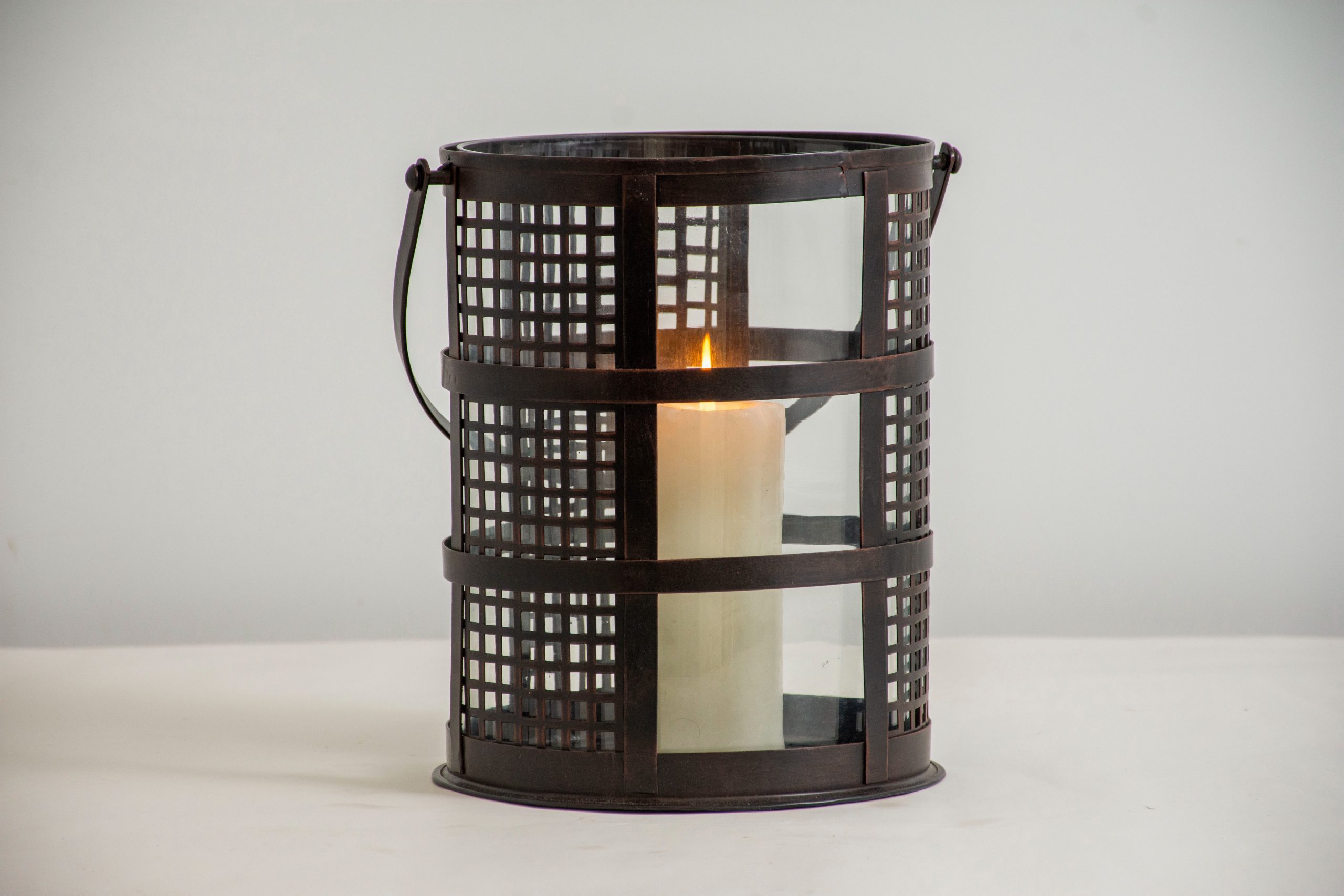 LILY - CANDLE HOLDER BLACK D20 X H26 CM