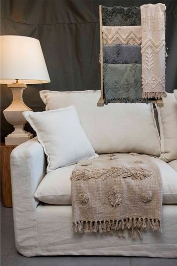 KUDUS - THROW COTTON WITH TUFFTING 170 X 120 CM