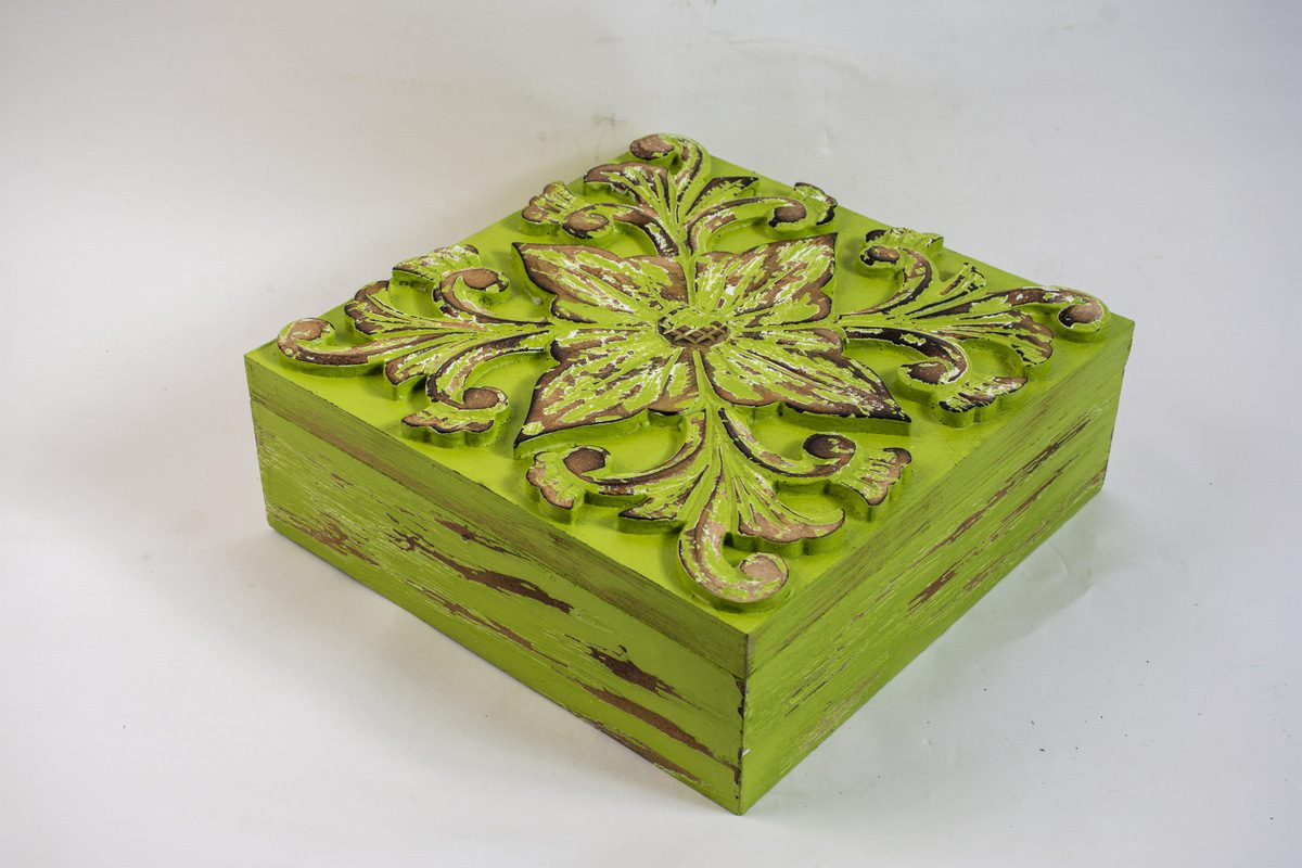 SOCOTRA - BOX WOOD BIG GREEN WASH 30L X 30W X 10 H