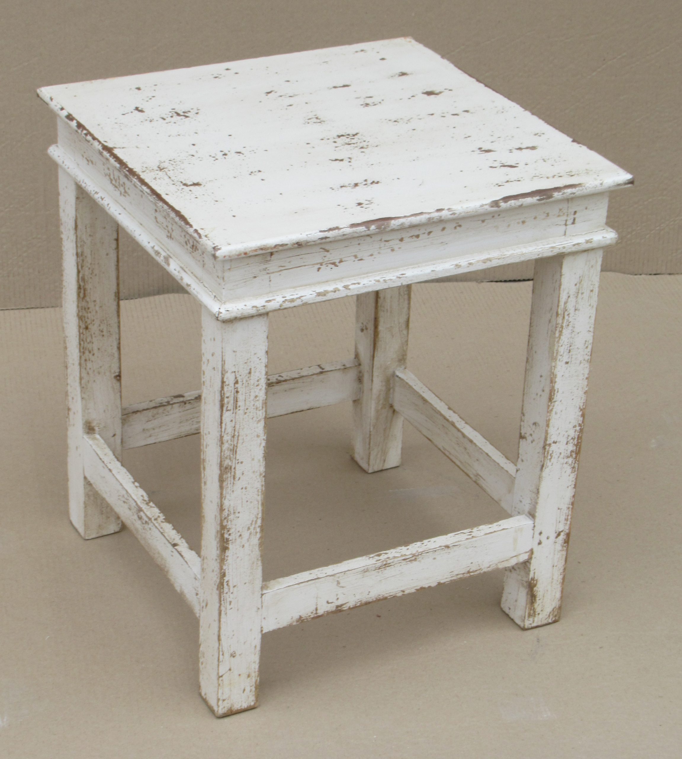 INAYA - SIDE TABLE SQUARE WHITE 38 X 38 X H 45 CM