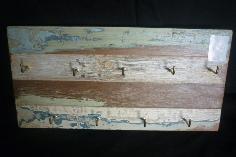 CHERRY PLUM - KEY HOLDER 9 SCRAP 30X 15