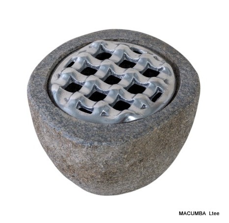 DASSIN - ASHTRAYS STONE METAL ROUND SILVER 9 HOLES