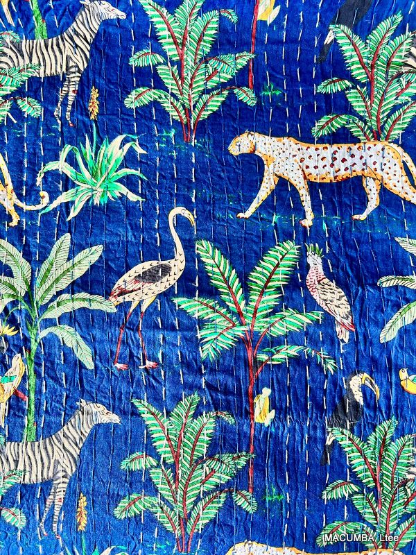BANJARA - BEDCOVER DARK BLUE PRINTED PANTHER 145X215