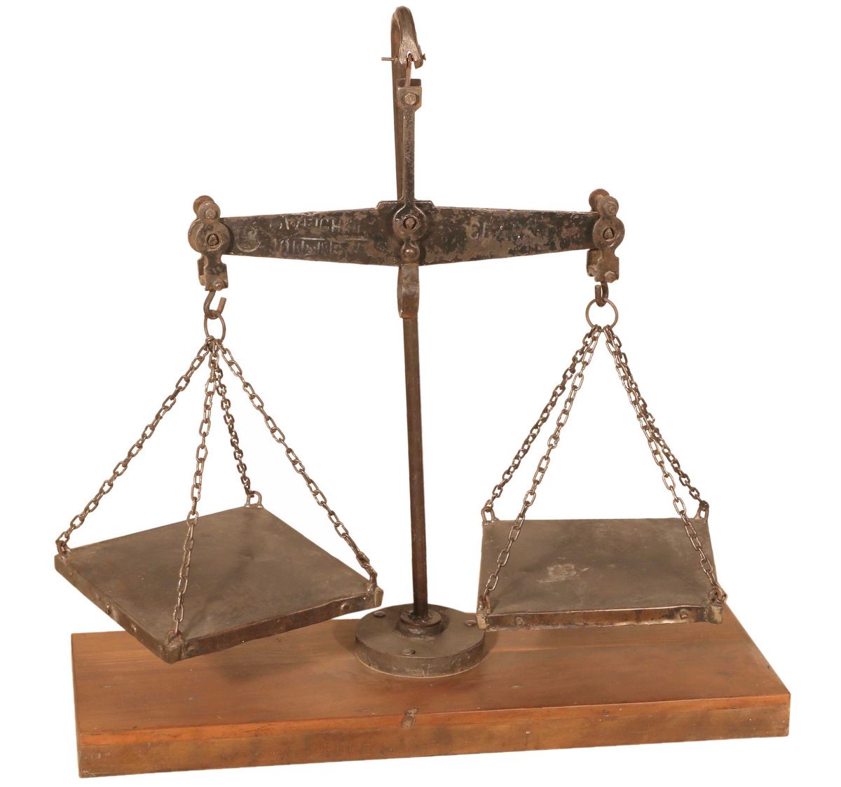 KUERGUELEN - SCALE VINTAGE ON WOODEN STAND 82 X 26 X H 84 CM