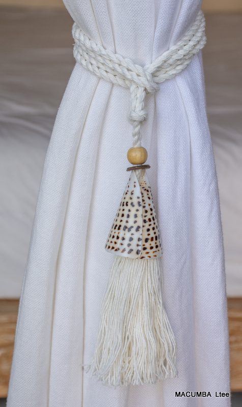 TASSEL CURTAIN CONE CREAM SHELL