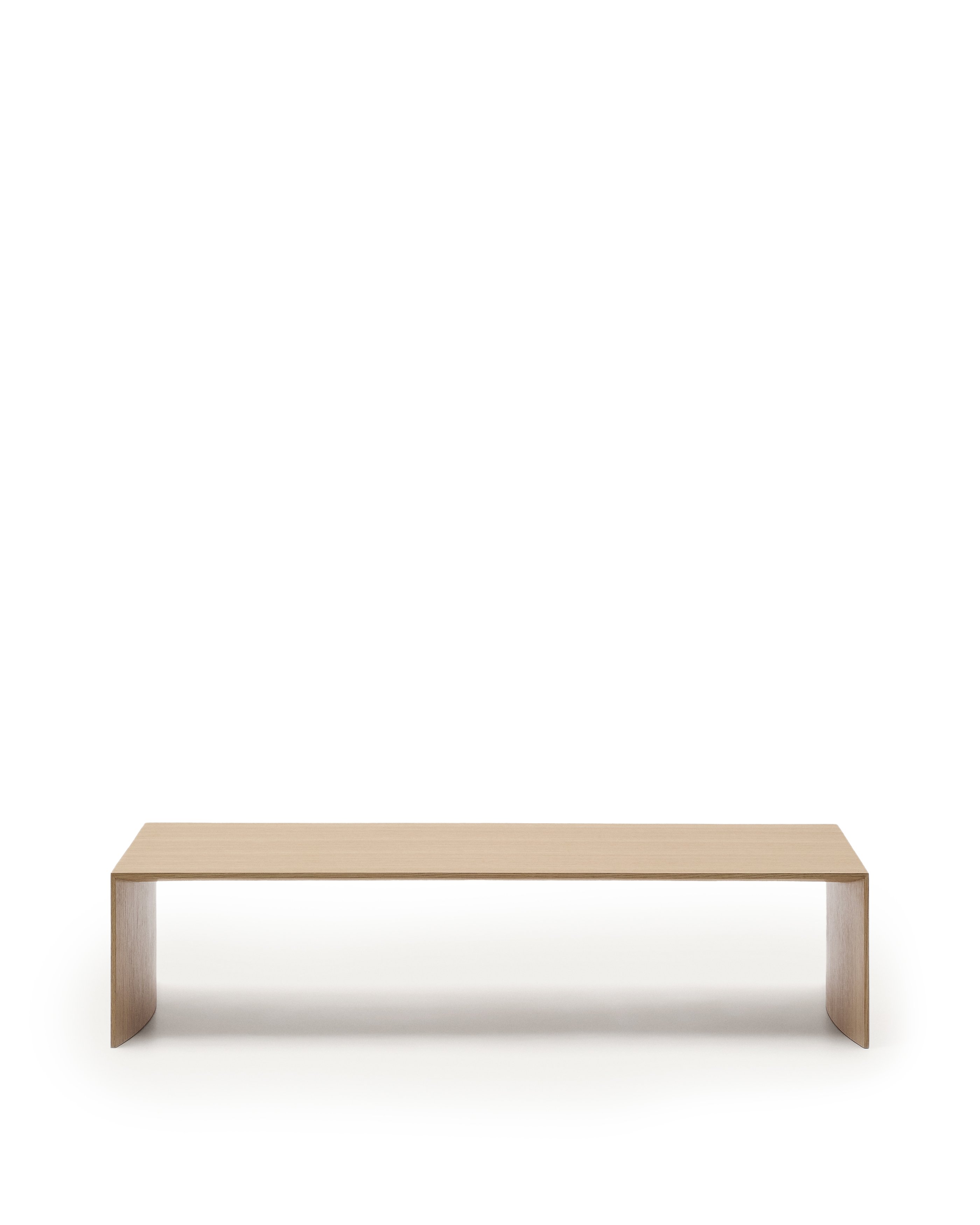 Litto oak veneer coffee table. 140 x 70 cm