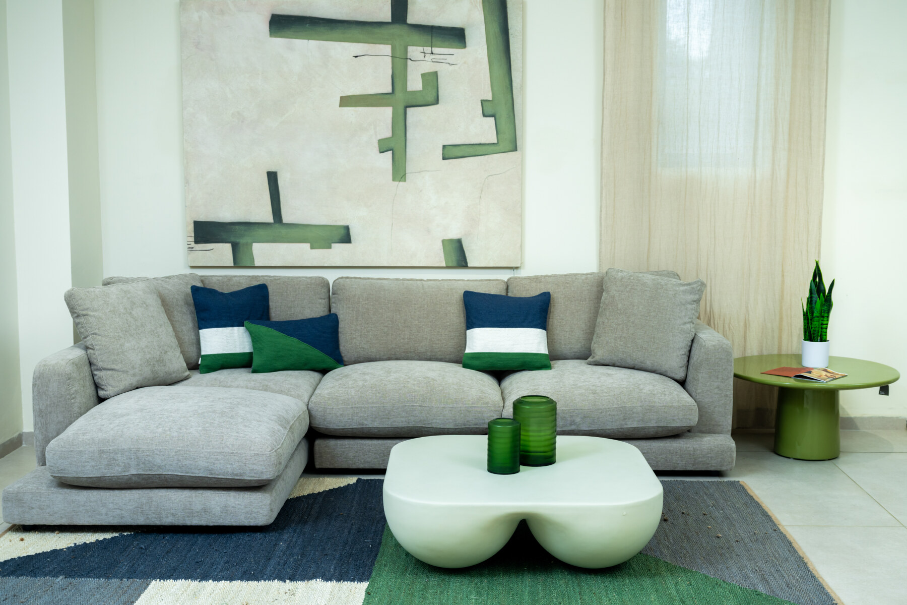 Gala 4-seater sofa in taupe chenille with 300-cm left side rail FSC Certified Mix Credit