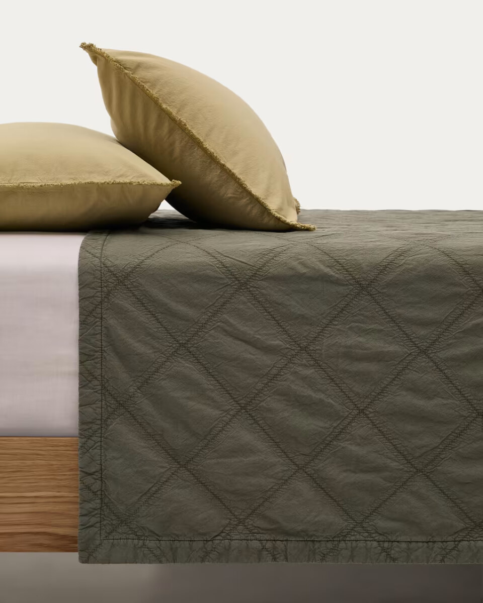 Serla green. 100% cotton chenille bedspread with rhomboid shapes for 90/135 cm bed