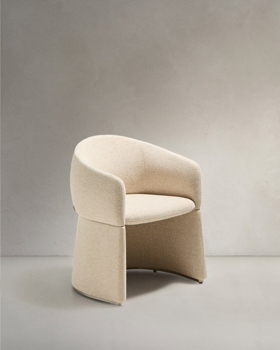 Bosca chair in beige chenille