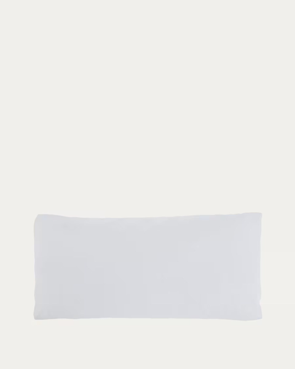 Dulcia certified silicone hollow fibre pillow. 30 x 60 cm