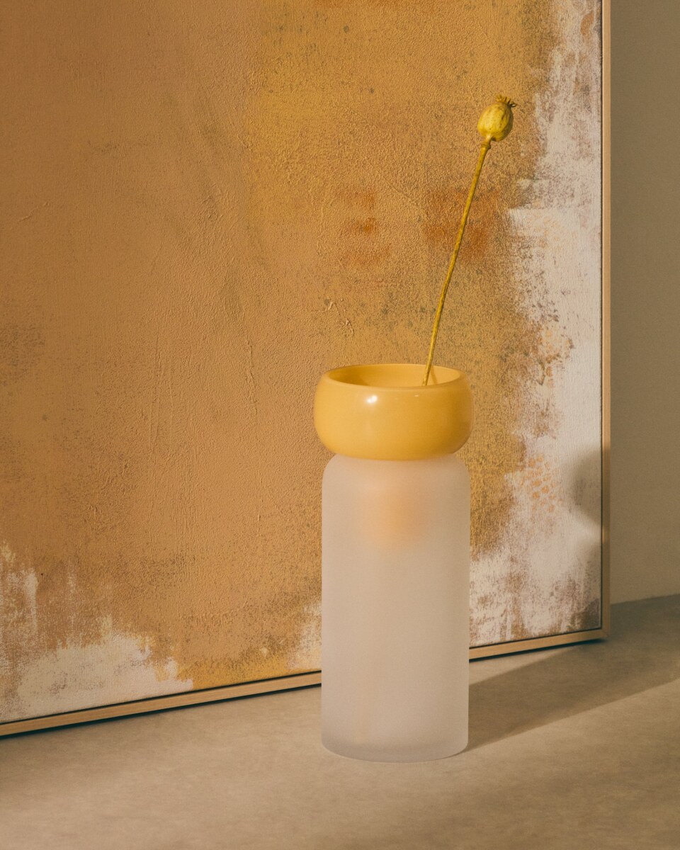 Kelse transparent and orange glass vase. 30.5 cm
