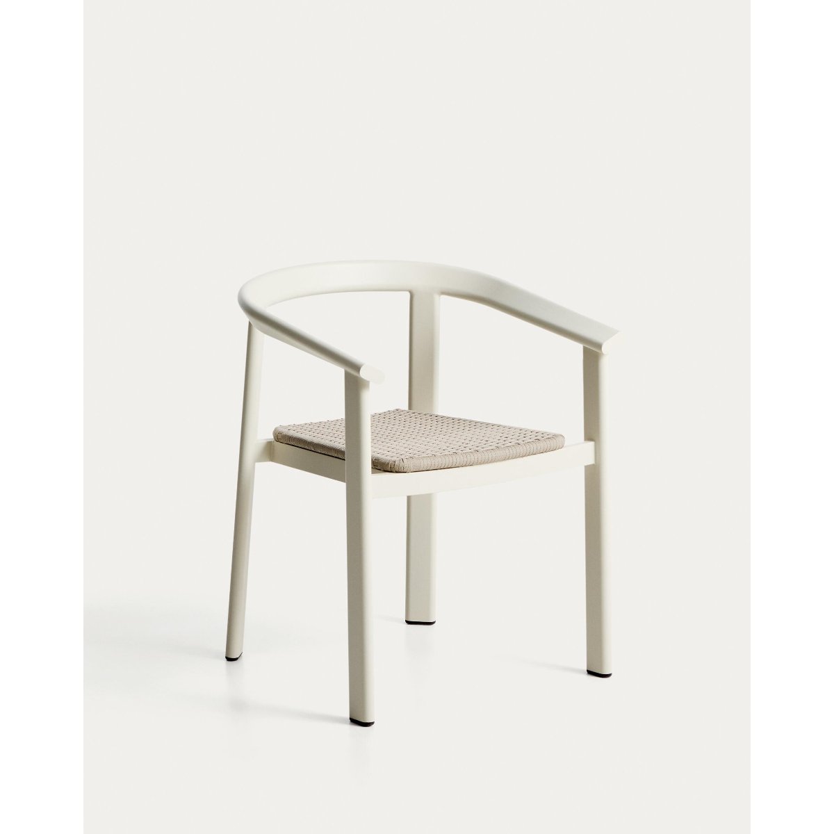Erice stackable outdoor chair in aluminium and ecru rope