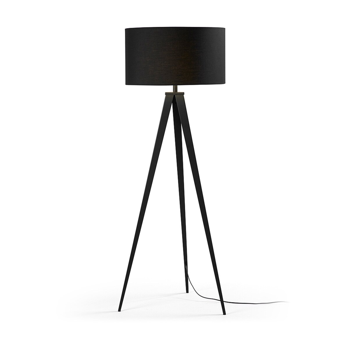 Iguazu floor lamp in steel with black finish